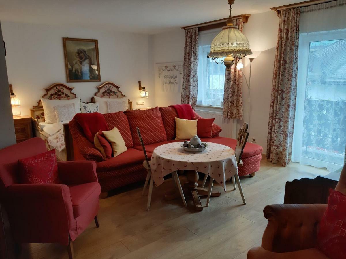 Bed and Breakfast Platzhirsch Zur Alten Wagnerei Gastehaus Sankt Wolfgang im Salzkammergut Экстерьер фото