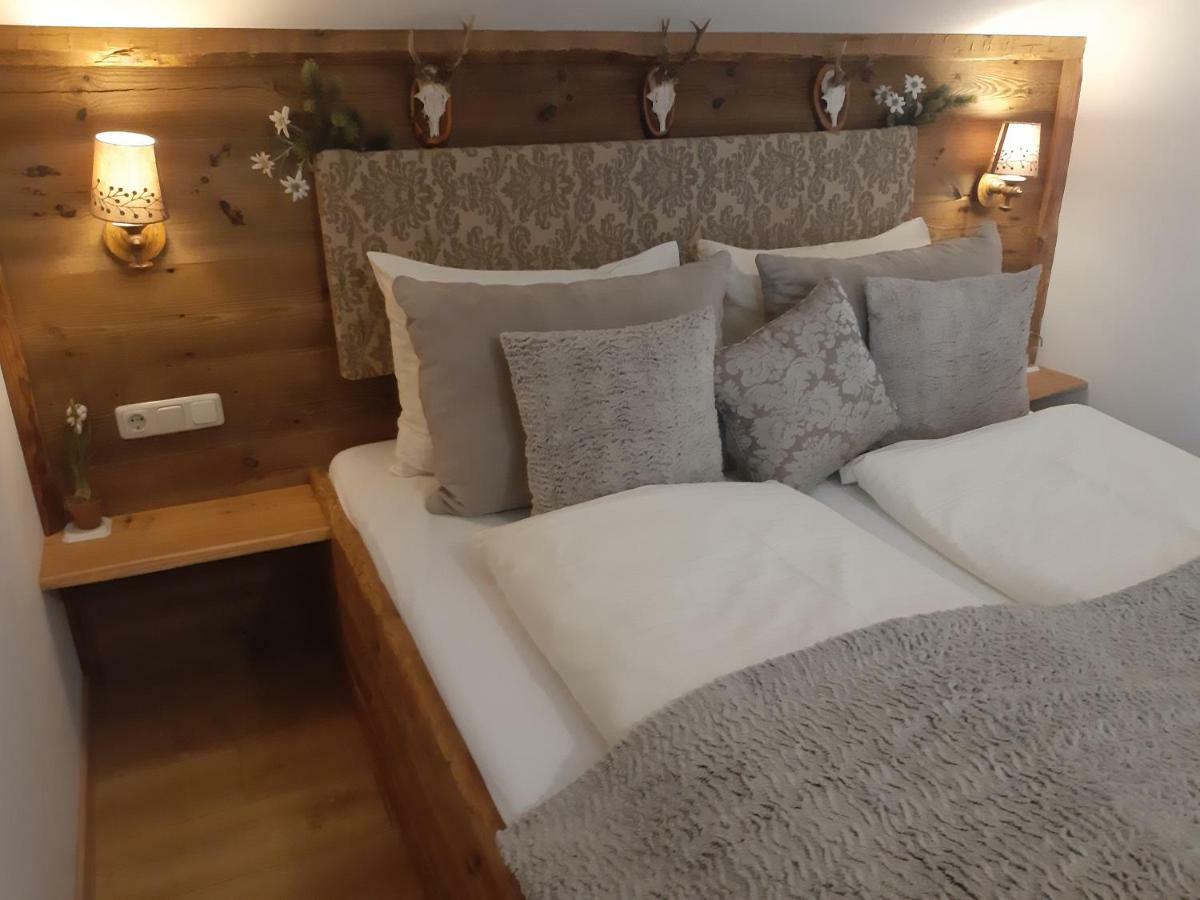 Bed and Breakfast Platzhirsch Zur Alten Wagnerei Gastehaus Sankt Wolfgang im Salzkammergut Экстерьер фото